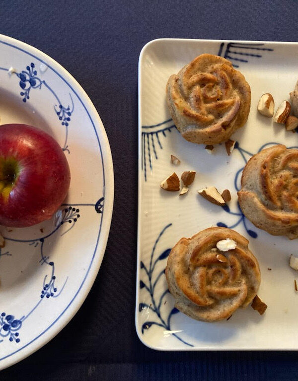 Æblemuffins m. mandler